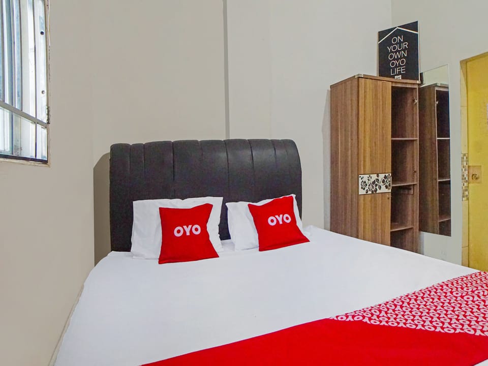 Standard Double Room | WiFi (free), bed sheets