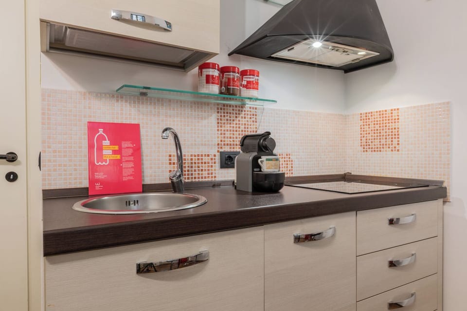Apartment | Private kitchen | Full-size fridge, microwave, oven, stovetop
