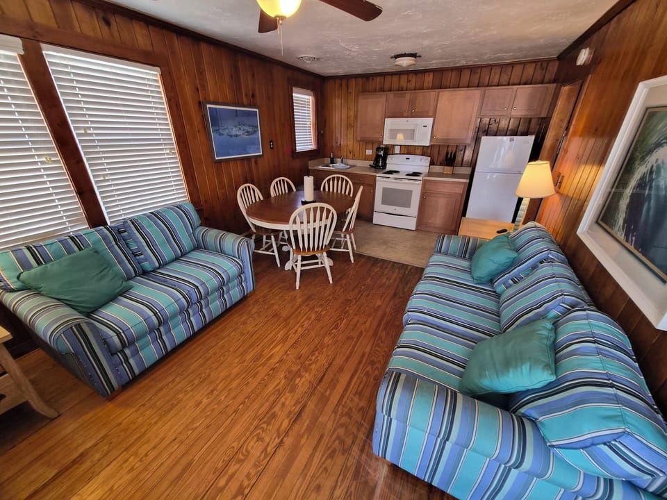 Traditional Cottage | Living area | 40-inch TV with cable channels