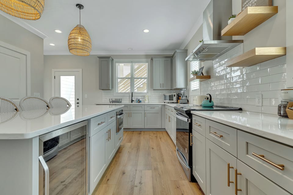 Kitchen Stocked w/ Cooking Needs