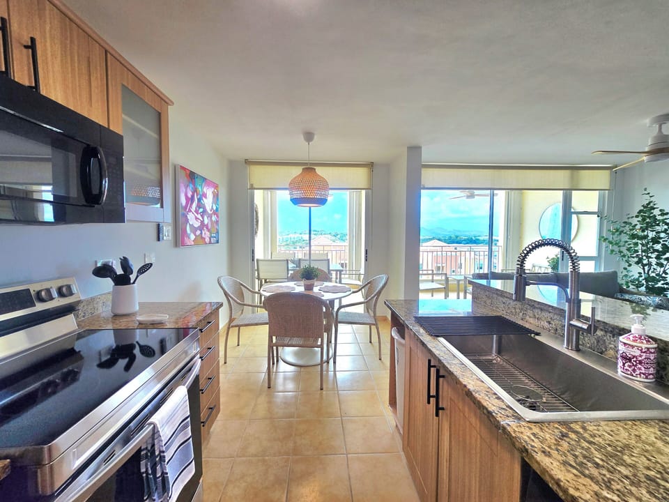 Fully equipped kitchen 