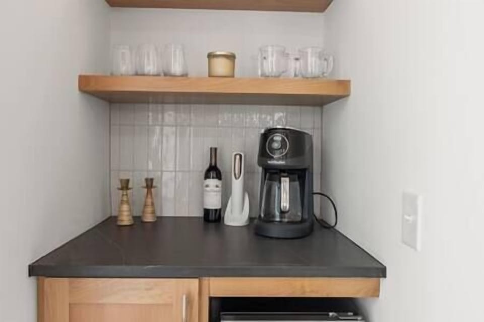 Coffee bar, and Beverage cooler