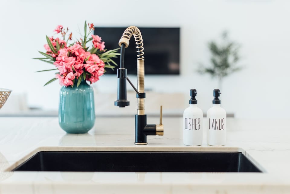 Splendid details of the kitchen