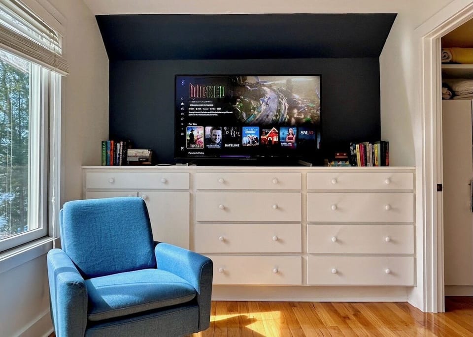 Bedroom #4 HDTV in primary