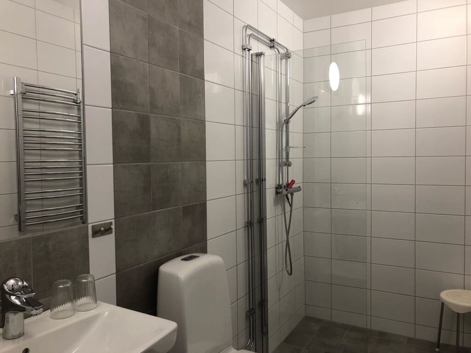 Double Room | Bathroom