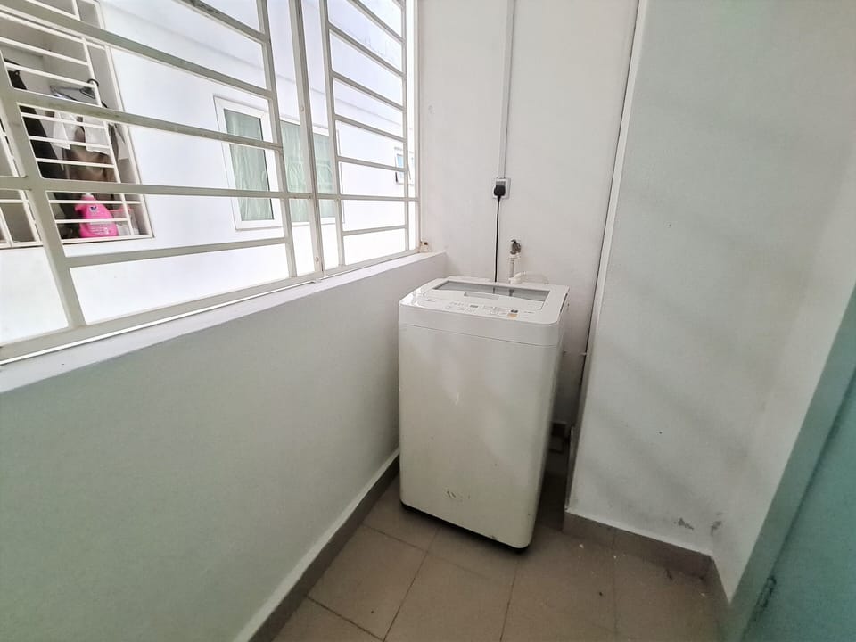 City Apartment | Laundry