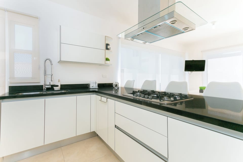 House, 3 Bedrooms, Smoking, Private Pool | Interior