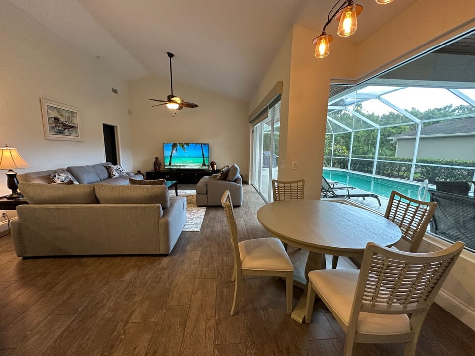 dinette kitchen and family room area