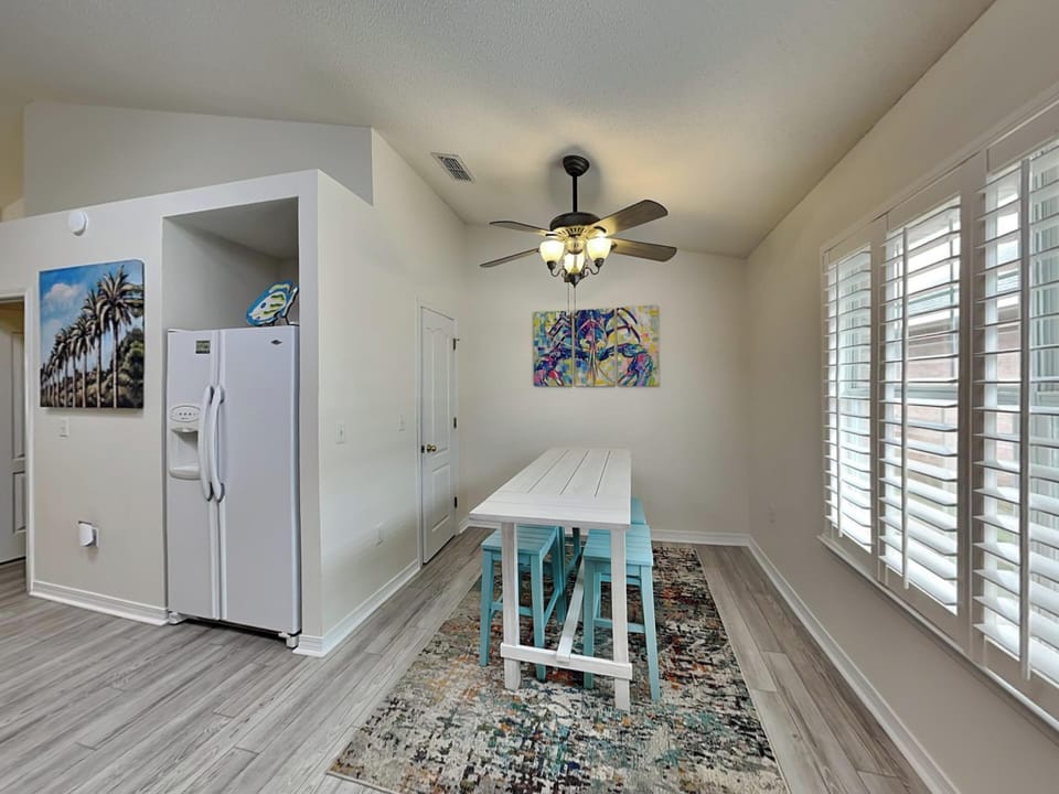 Breakfast Nook