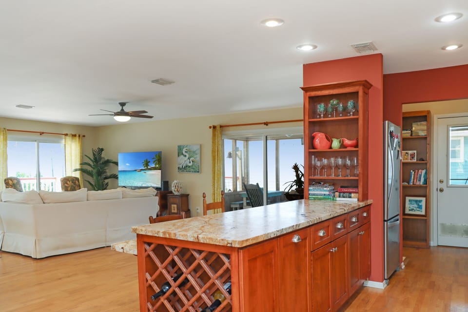 Kitchen Bar & Living Room