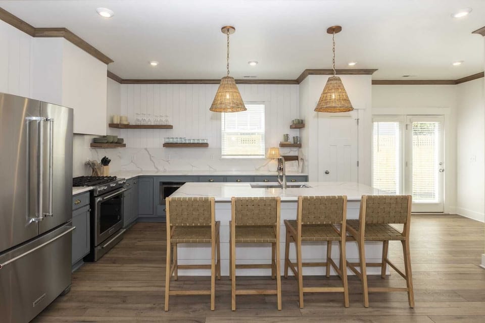 1st floor kitchen 