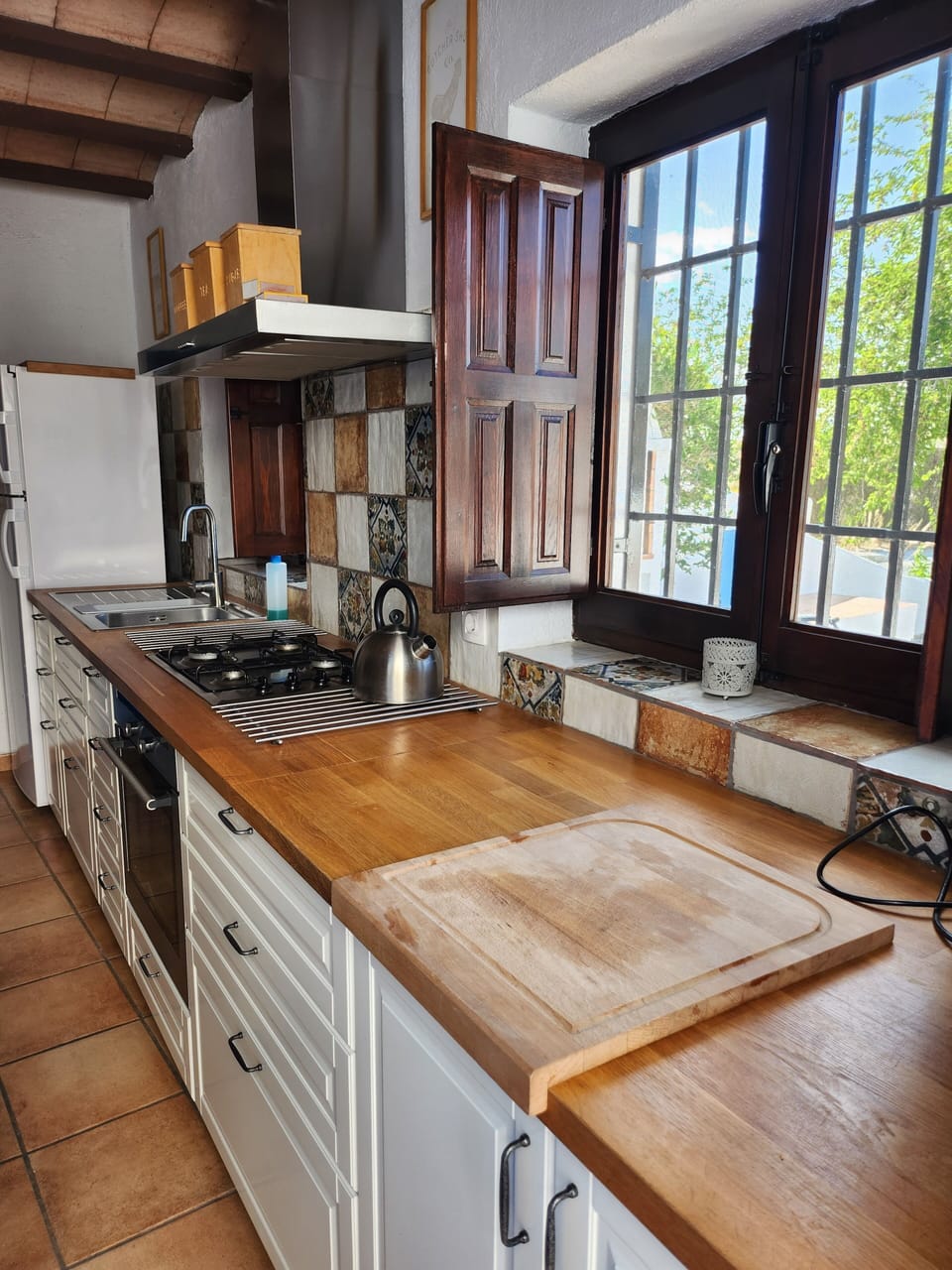 Panoramic Apartment | Private kitchen | Oven, toaster, highchair, mixer