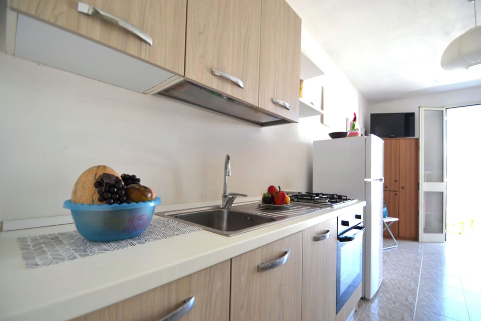 House, 1 Bedroom, Smoking, Balcony | Interior