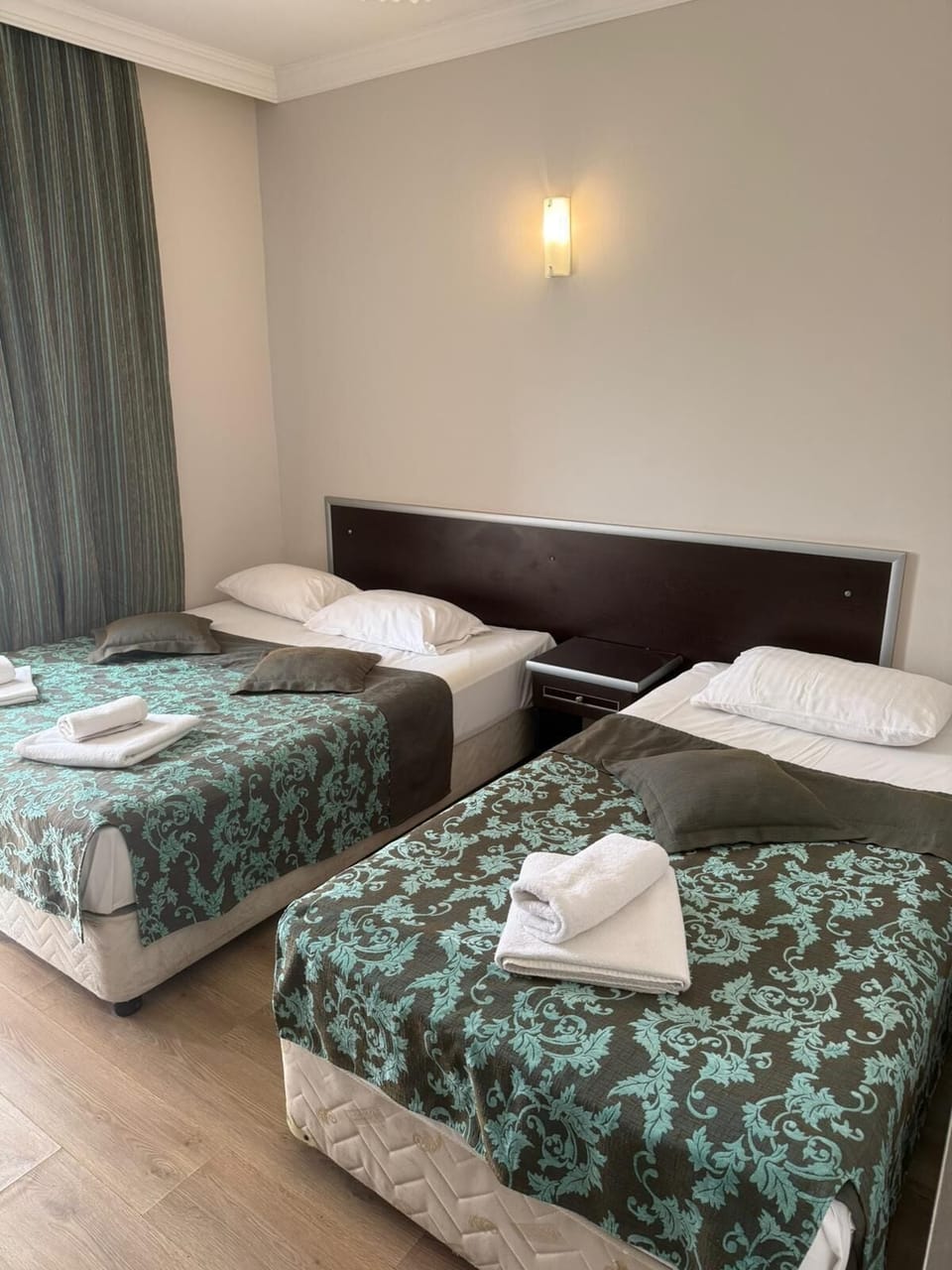 Family Room | Minibar, iron/ironing board, WiFi