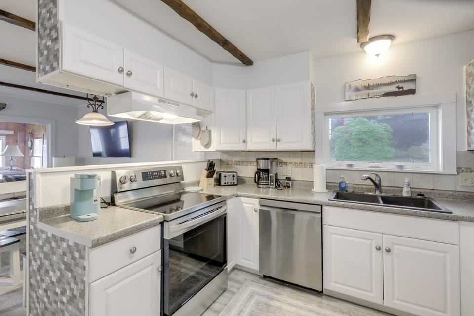 Kitchen | 1st Floor | Cooking Basics | Dishware & Flatware | Coffee Maker