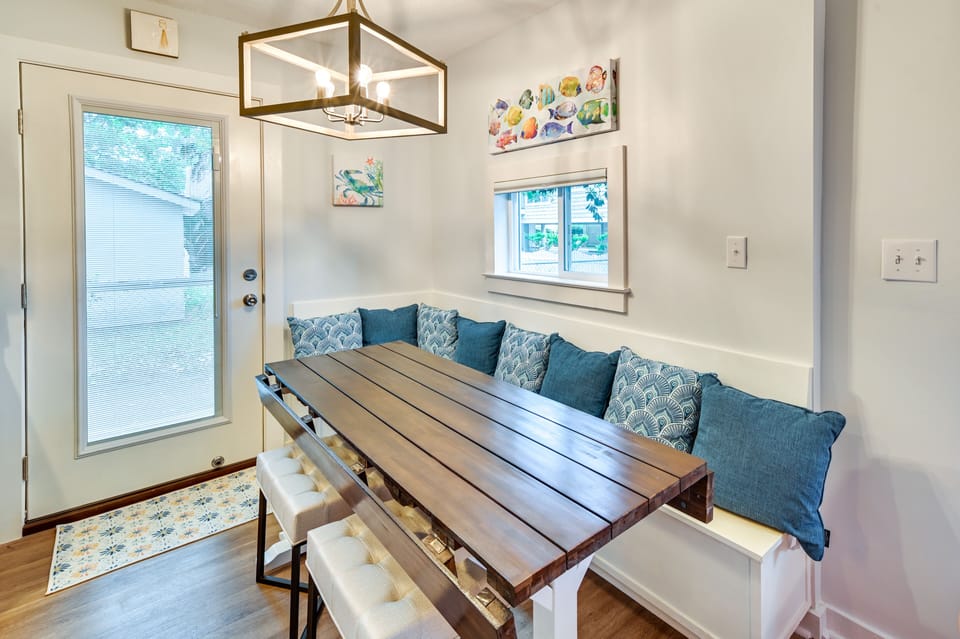 Dining Area | Dishware & Flatware Provided | 1st Floor