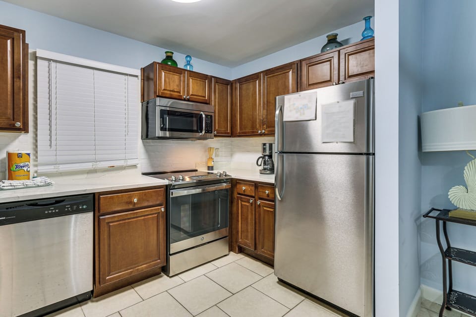 Property Interior | Single-Story Condo
