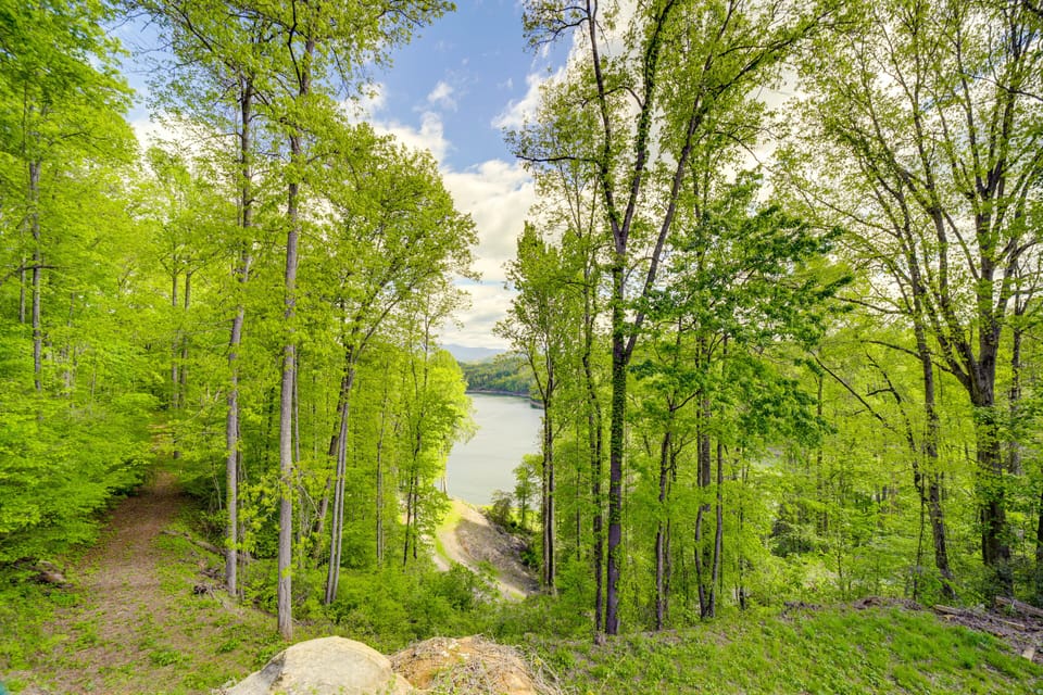 Cabin Exterior | Lake & Mountain Views