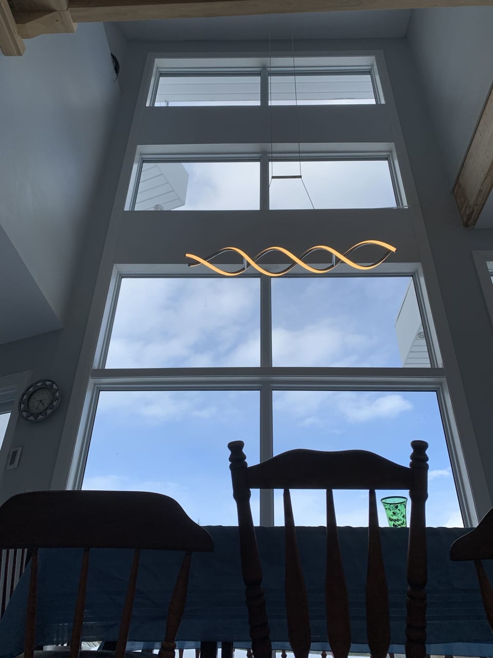 Dining Room towering windows 22ft high!