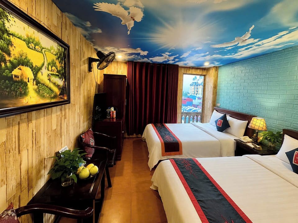 Desk, laptop workspace, free WiFi, bed sheets