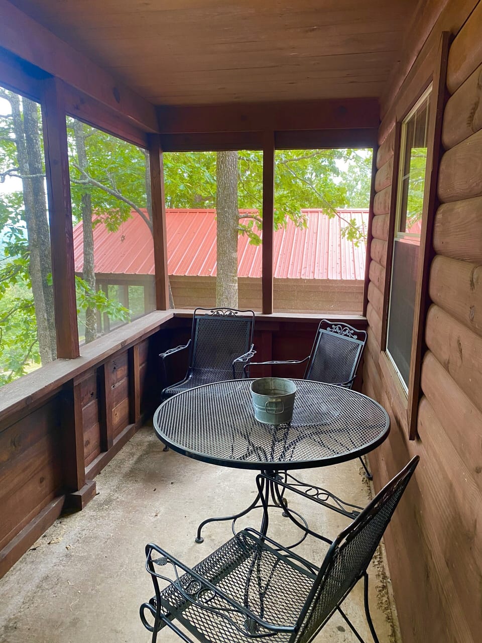 The porch blind
