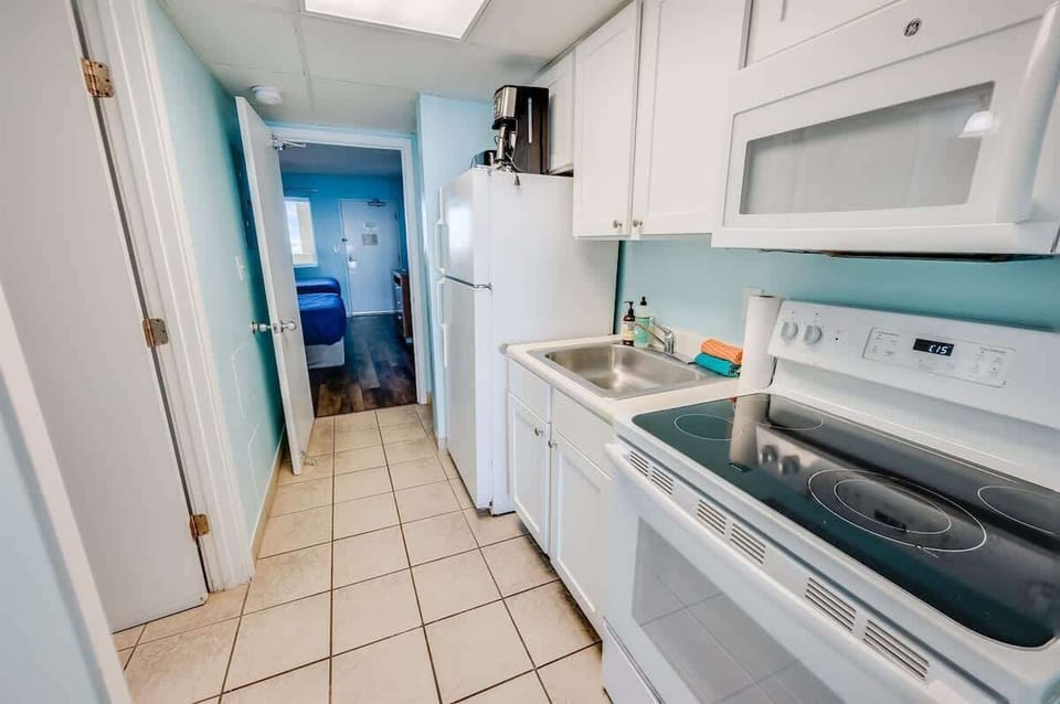 Mini Kitchen