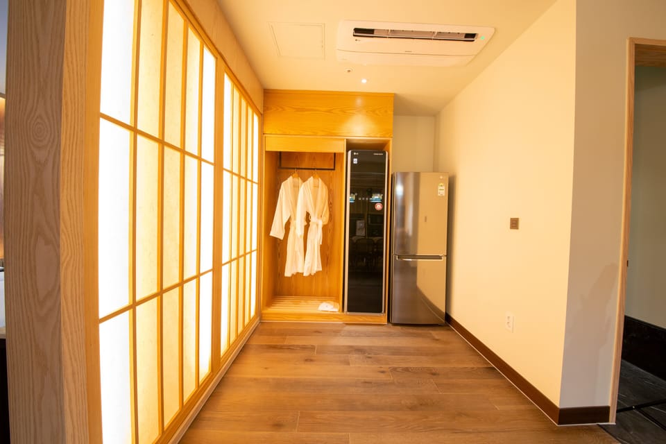 EOE | Living area | Smart TV, heated floors