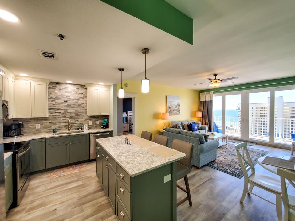 Condo, Multiple Beds, Balcony, Ocean View (Laketown Wharf 911) | Private kitchen | Fridge, microwave, oven, stovetop