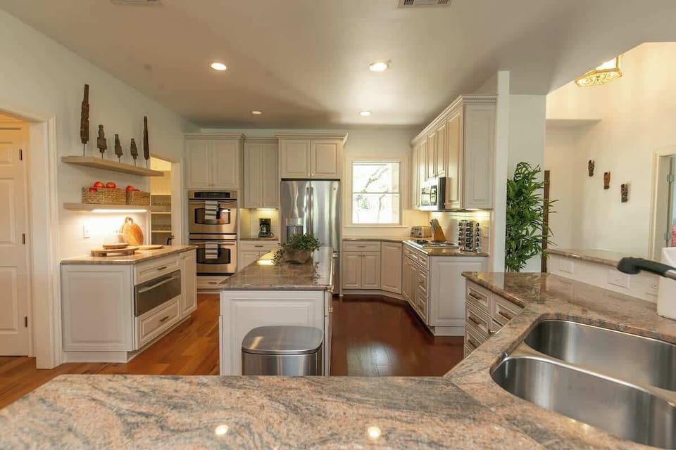 Spacious kitchen perfect for cooking a delicious meal.