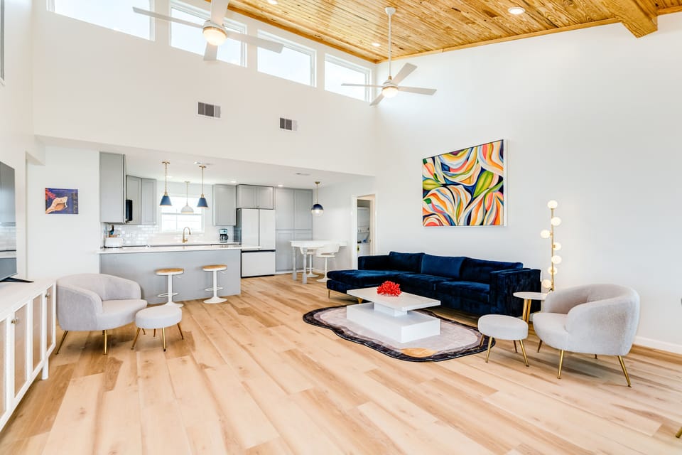 Bright & airy open interior