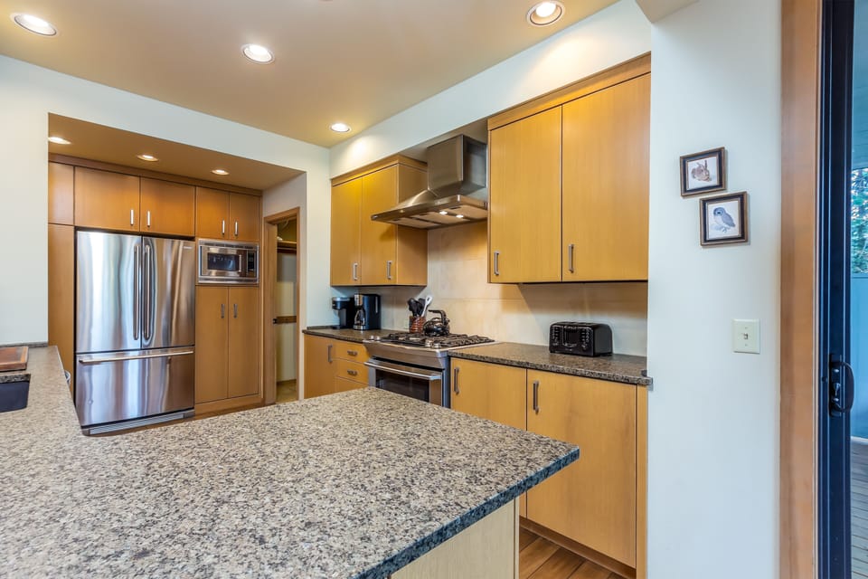 Kitchen - Main Level