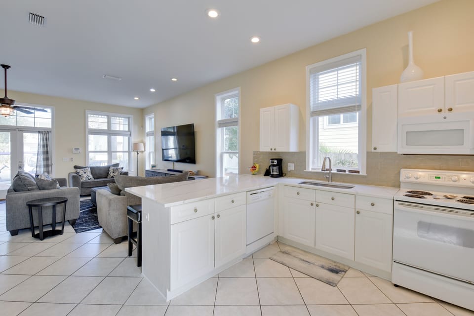 House (4 Bedrooms) | Interior