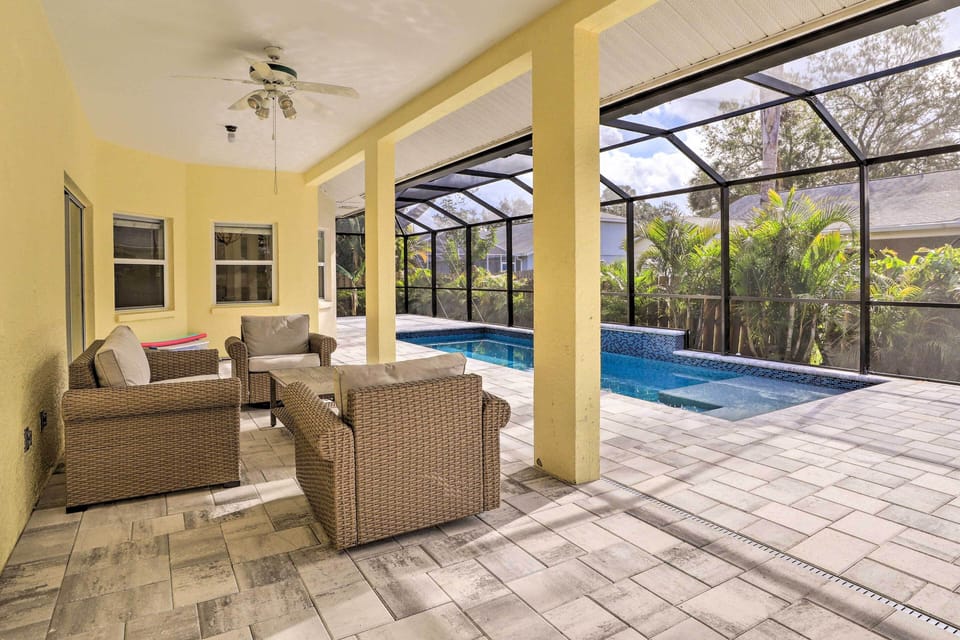 House (3 Bedrooms) | Front of property