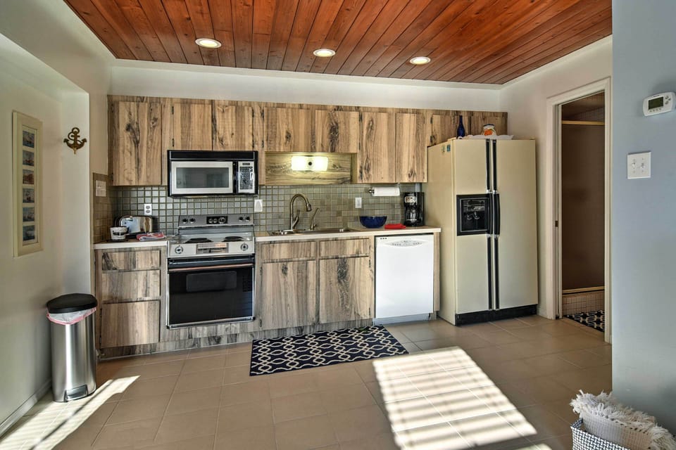 Cottage (2 Bedrooms) | Interior