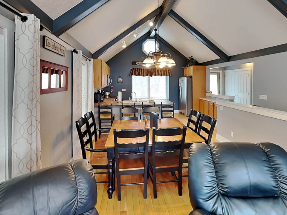 House (5 Bedrooms) | Property amenity