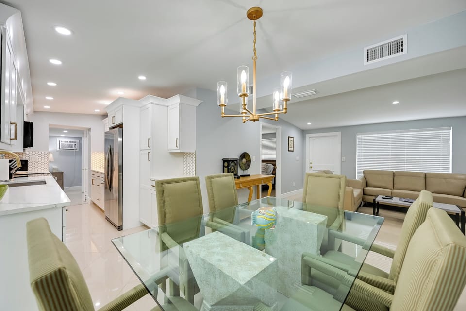 Villa (4 Bedrooms) | Interior