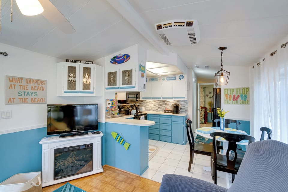 House (2 Bedrooms) | Interior
