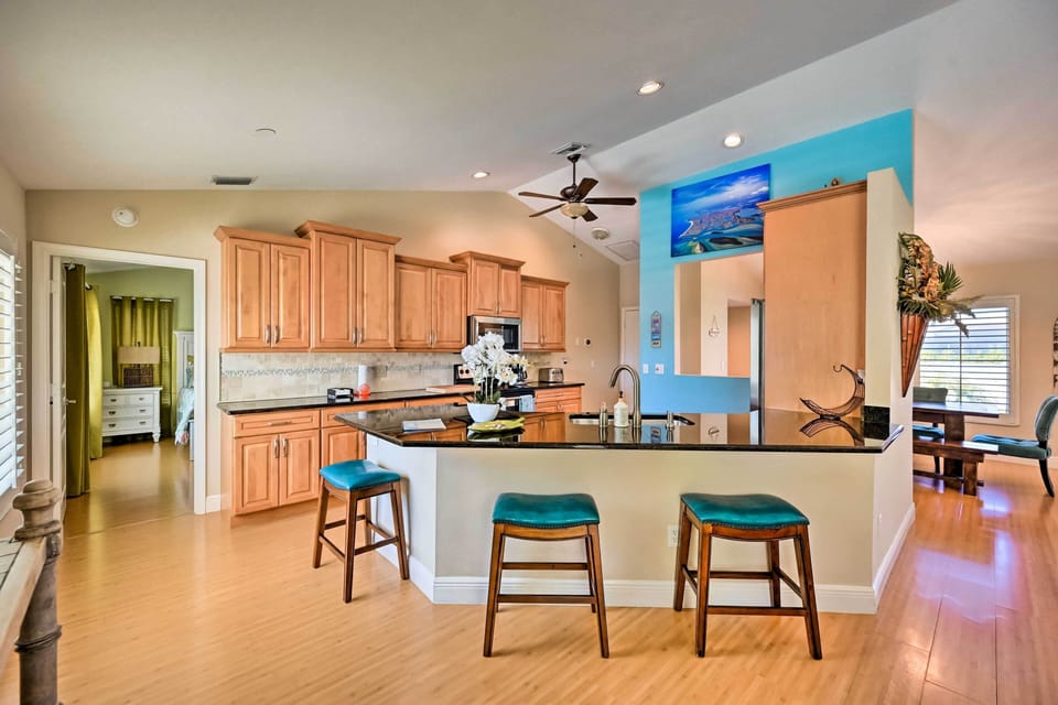 House (3 Bedrooms) | Interior