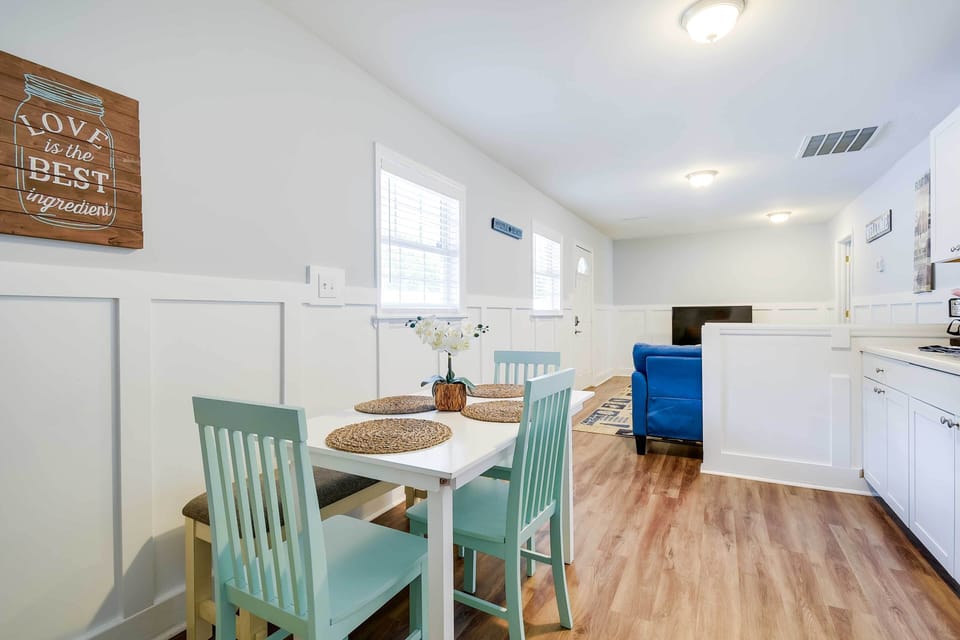 House (2 Bedrooms) | Interior