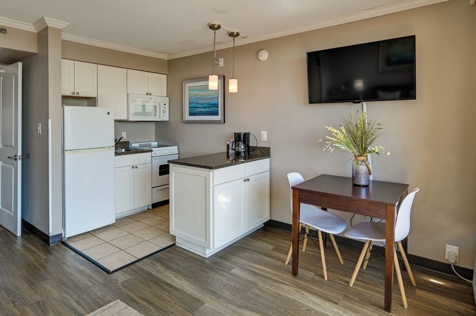 Apartment (1 Bedroom) | Interior