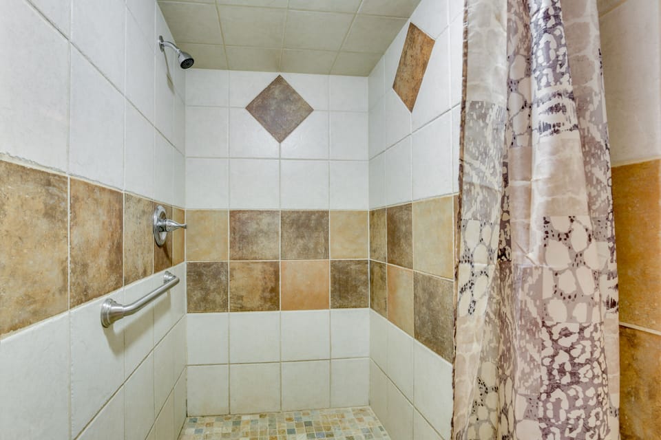 Cameron Nature Retreat: Hike, Bike & More! Apartment in Missouri