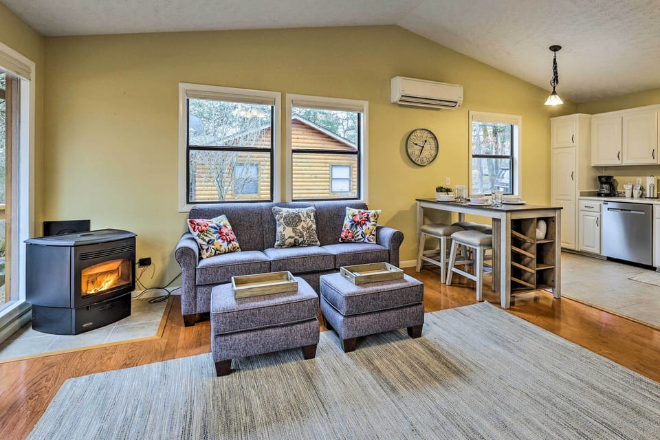 House (2 Bedrooms) | Interior