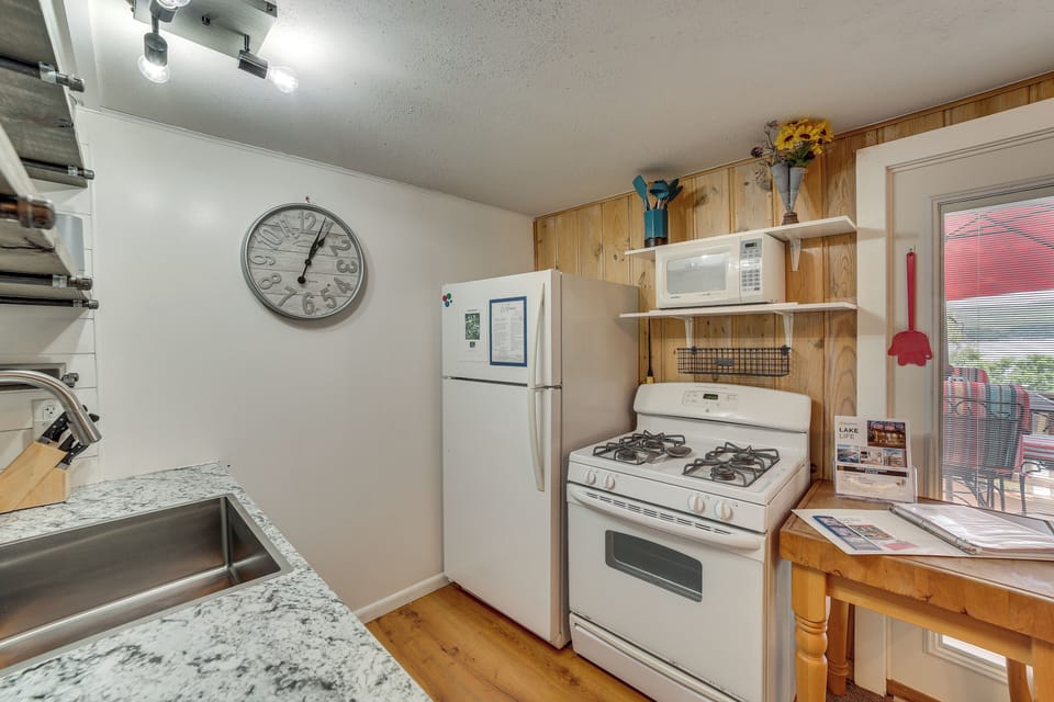 House (1 Bedroom) | Interior