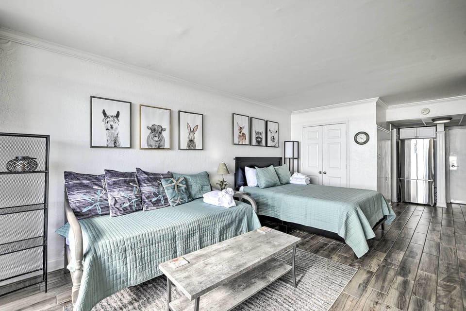 Apartment (0 Bedroom) | Interior