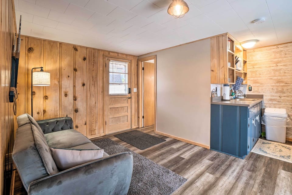 House (1 Bedroom) | Interior