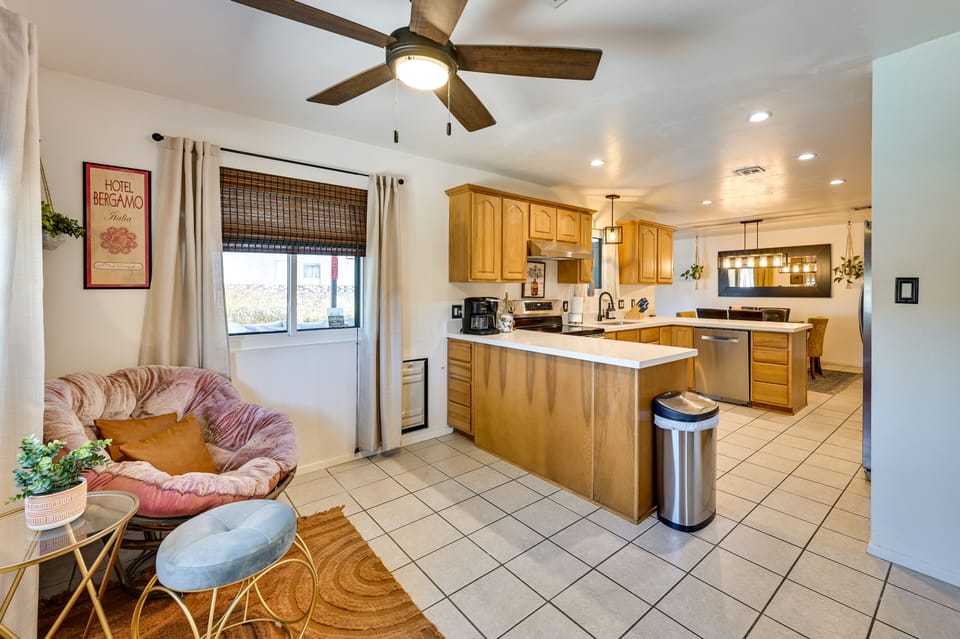 Kitchen | Dishware & Flatware | Keurig