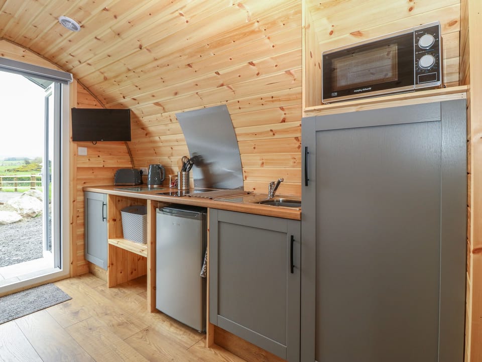 Fridge, electric kettle, toaster, cookware/dishes/utensils