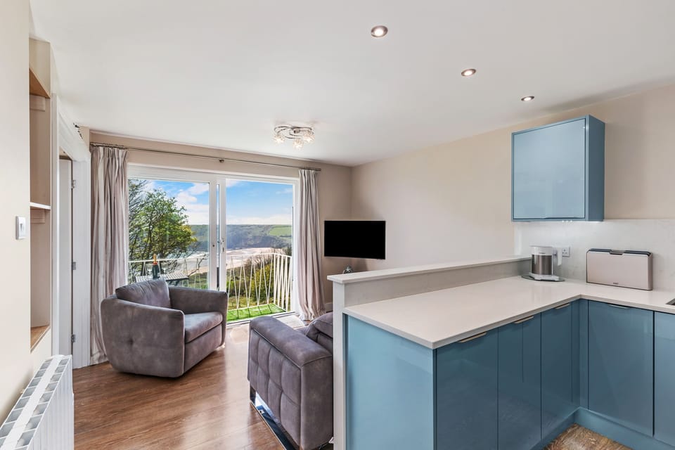 Sea Front Apartment