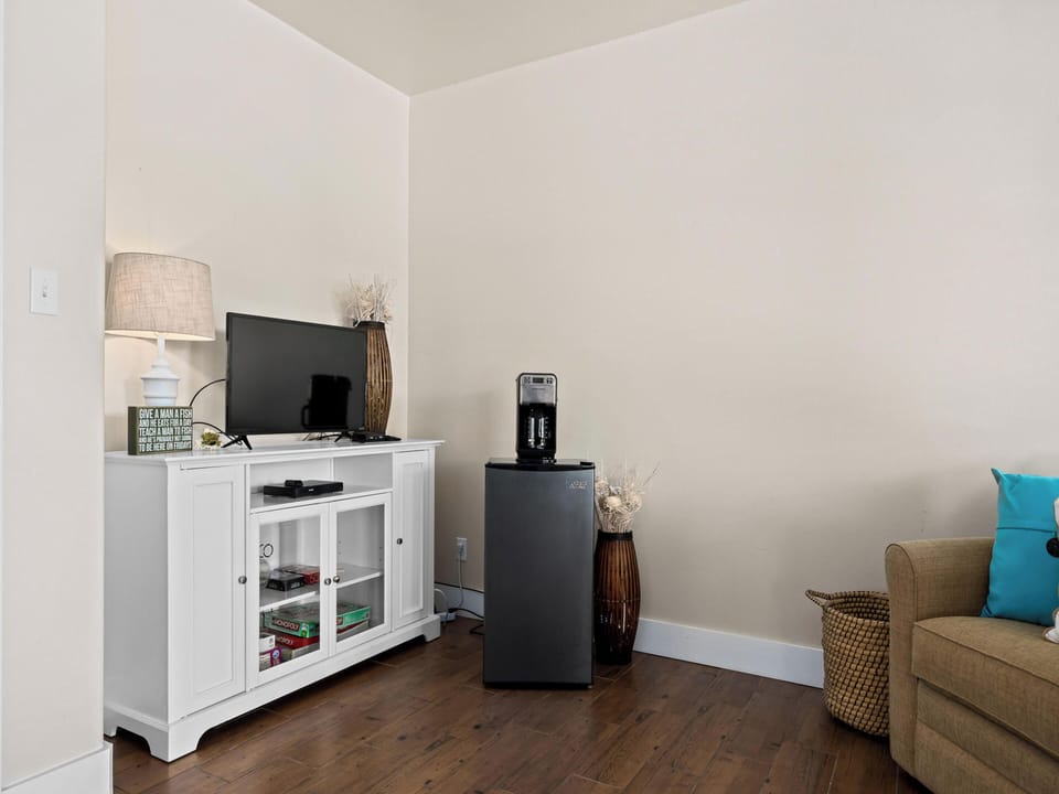 House (4 Bedrooms) | Property amenity