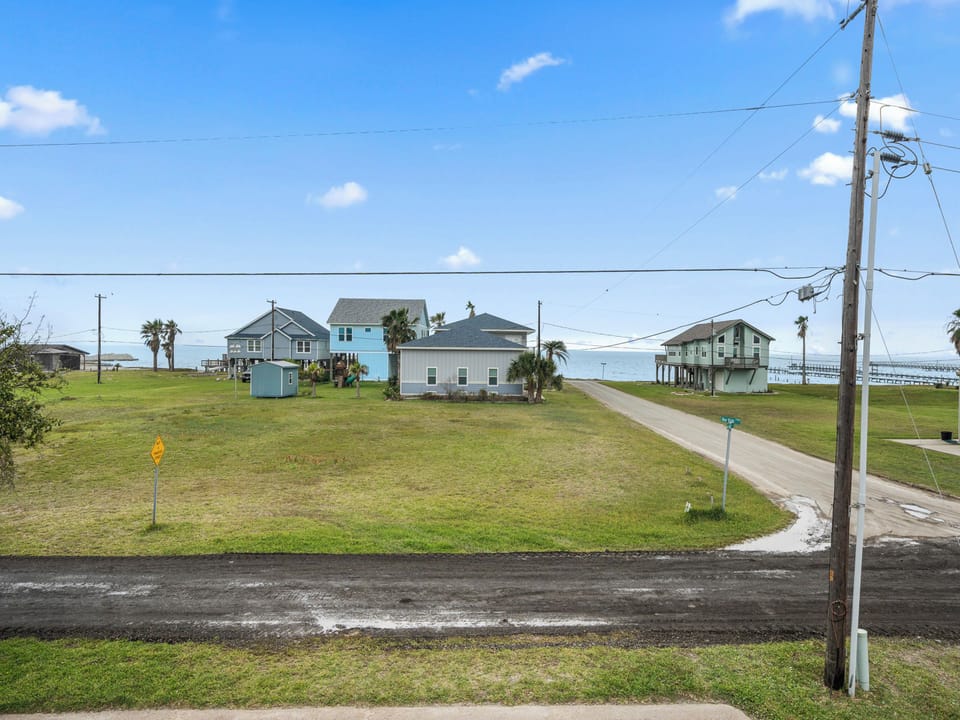House (4 Bedrooms) | Property amenity